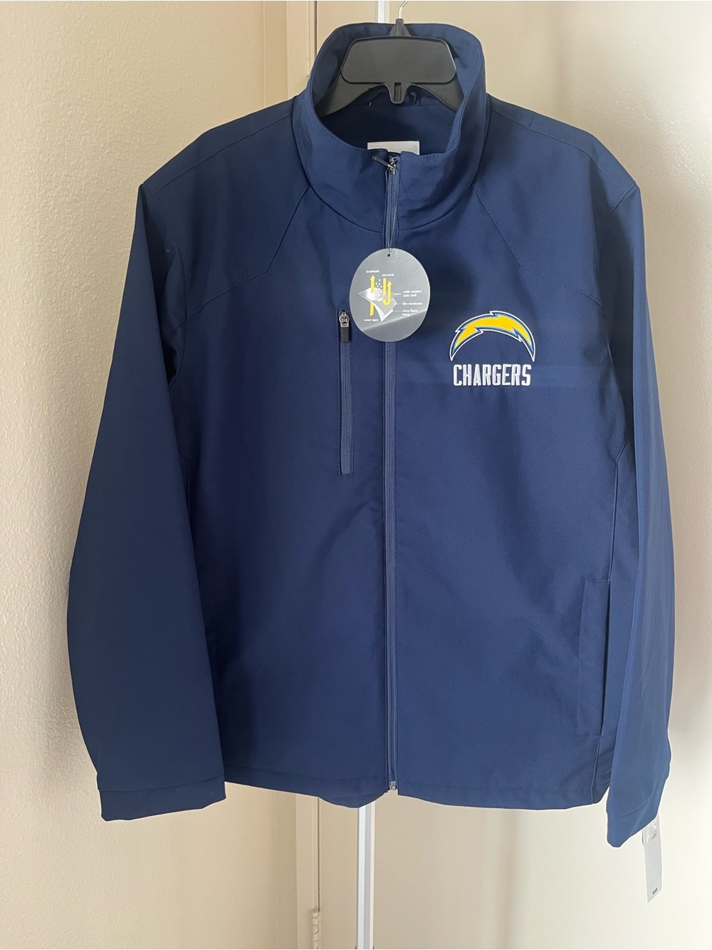 LA Chargers NFL Football Full Zip Soft Shell Coat Size XL NWT